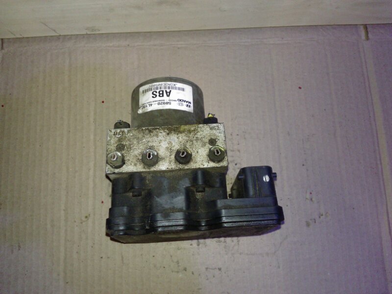 Блок ABS (насос)