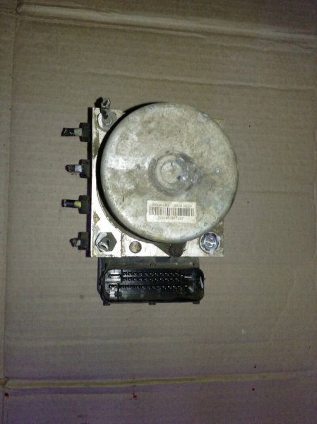 Блок ABS (насос)