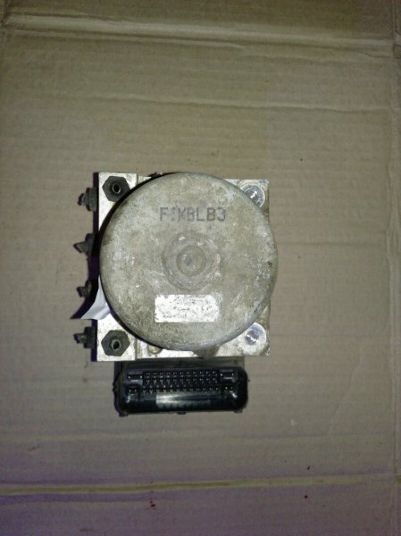 Блок ABS (насос)