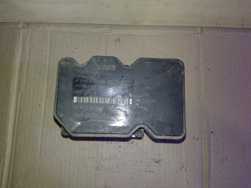 Блок ABS (насос)