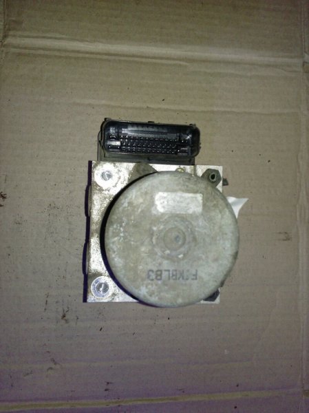 Блок ABS (насос)