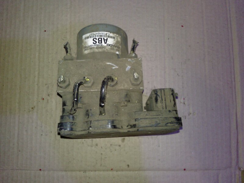 Блок ABS (насос)