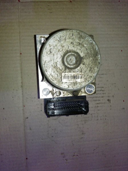 Блок ABS (насос)