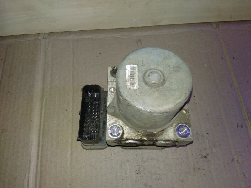 Блок ABS (насос)