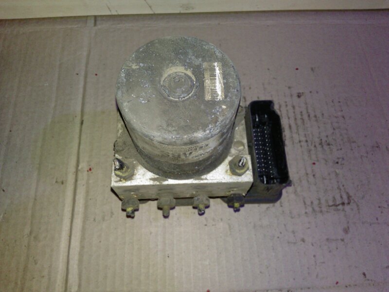 Блок ABS (насос)