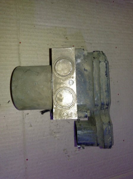 Блок ABS (насос)