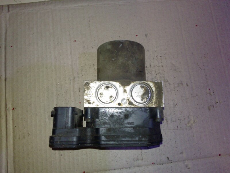 Блок ABS (насос)