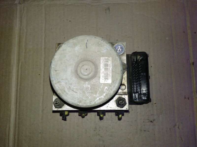 Блок ABS (насос)