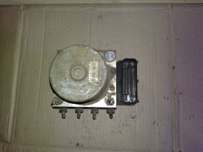 Блок ABS (насос)