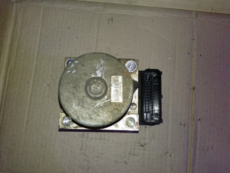 Блок ABS (насос)