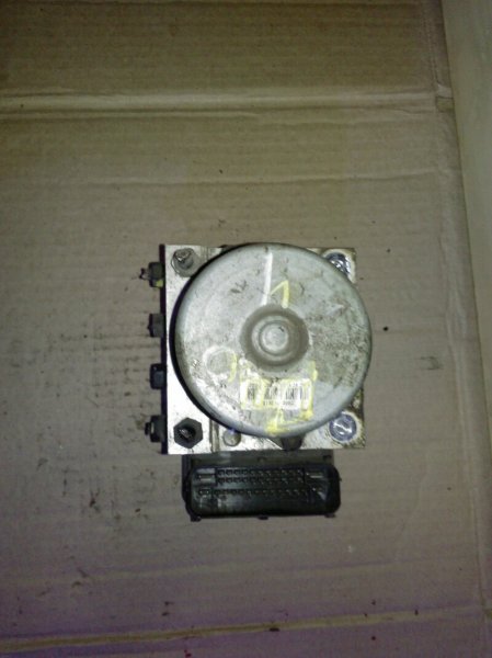 Блок ABS (насос)