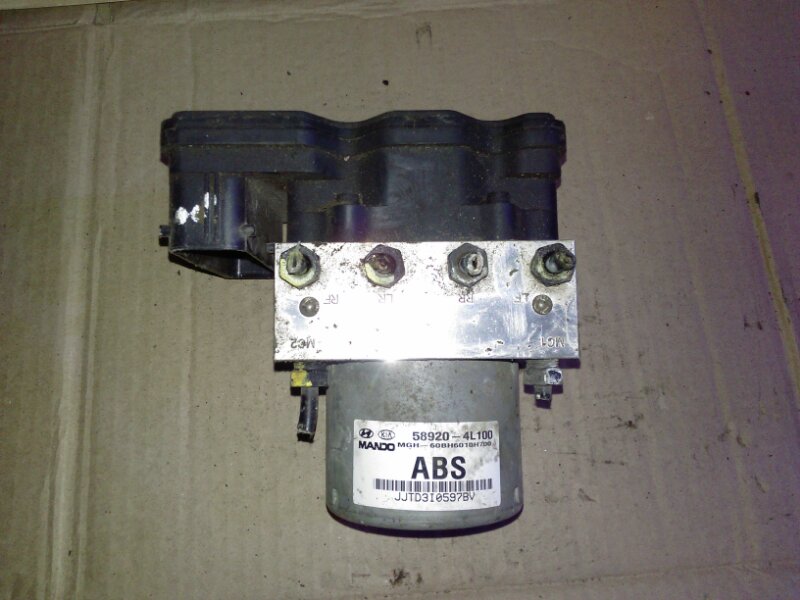 Блок ABS (насос)