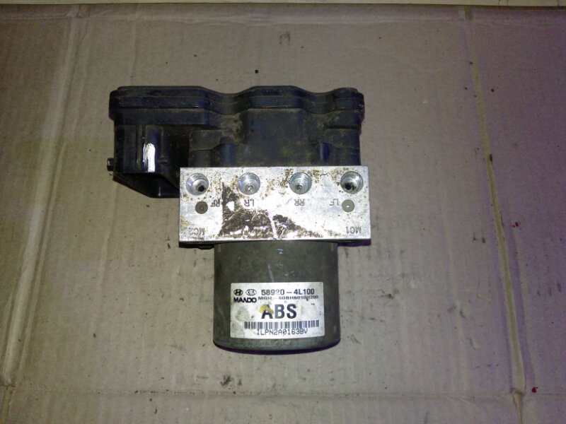 Блок ABS (насос)