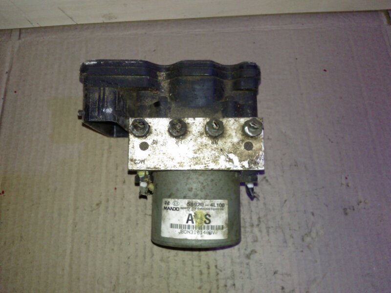 Блок ABS (насос)