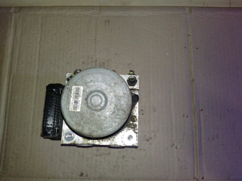 Блок ABS (насос)