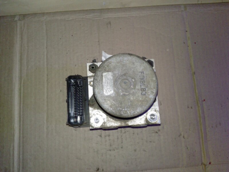 Блок ABS (насос)