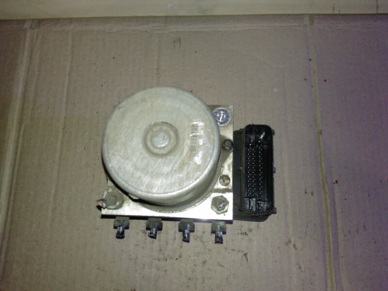 Блок ABS (насос)