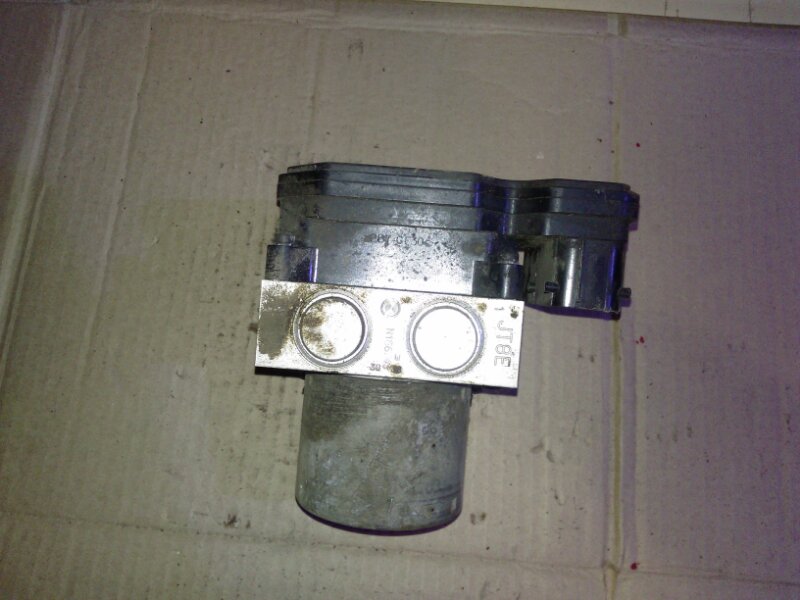 Блок ABS (насос)