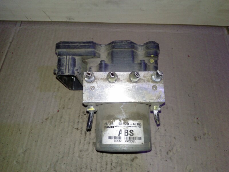 Блок ABS (насос)