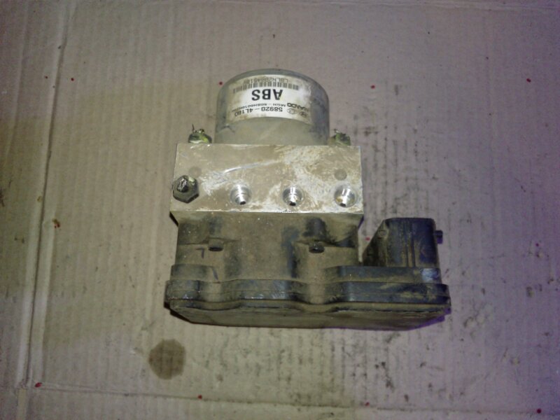 Блок ABS (насос)