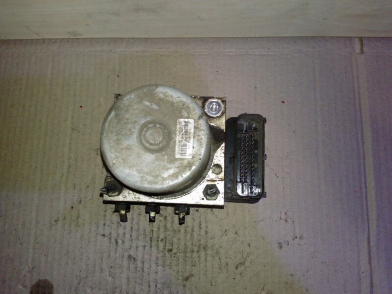 Блок ABS (насос)