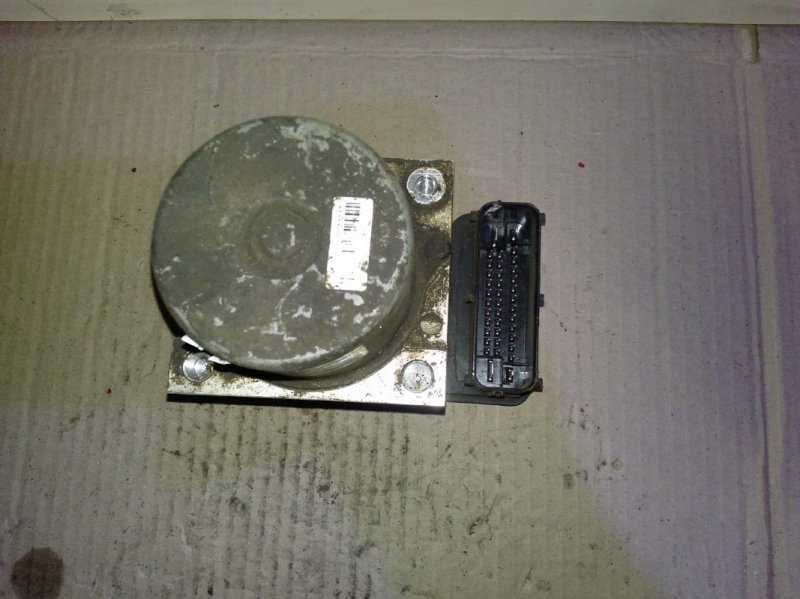 Блок ABS (насос)