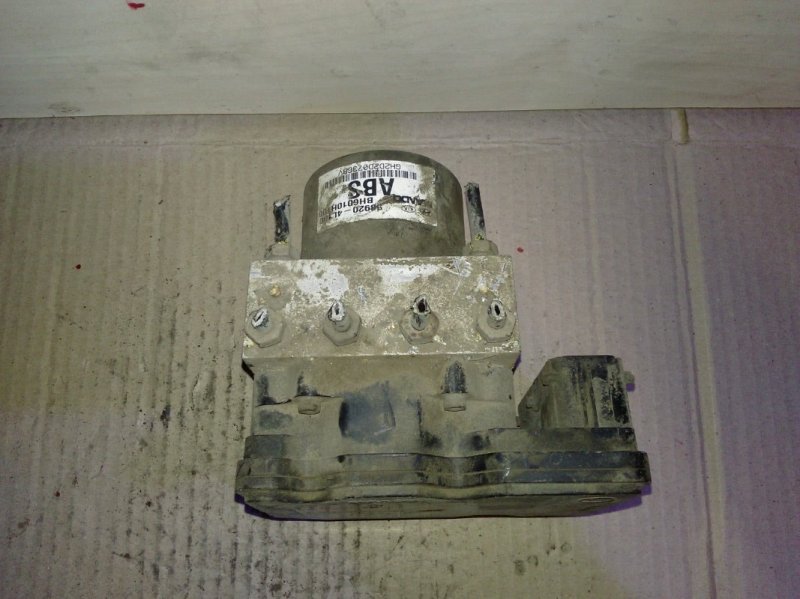 Блок ABS (насос)