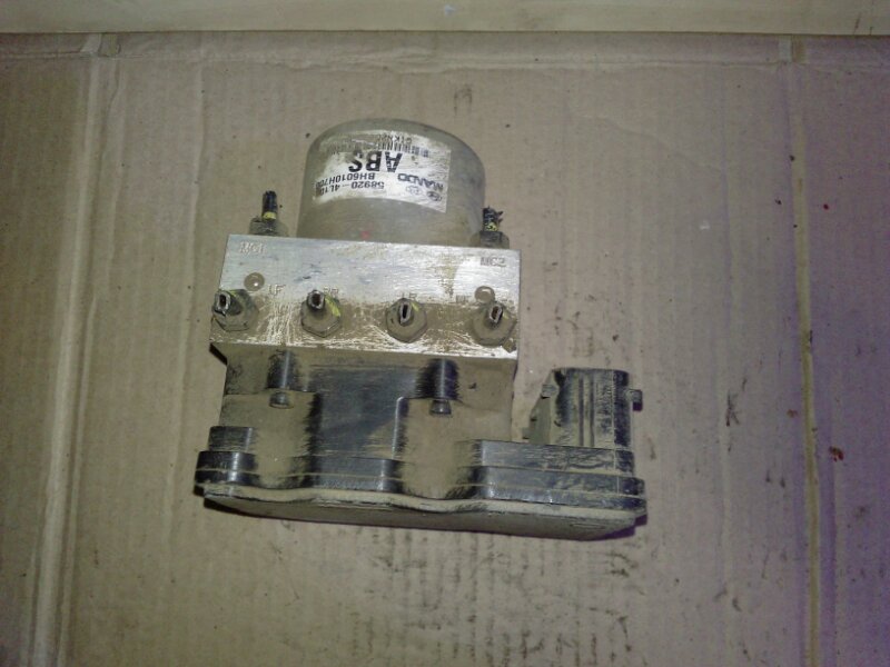 Блок ABS (насос)