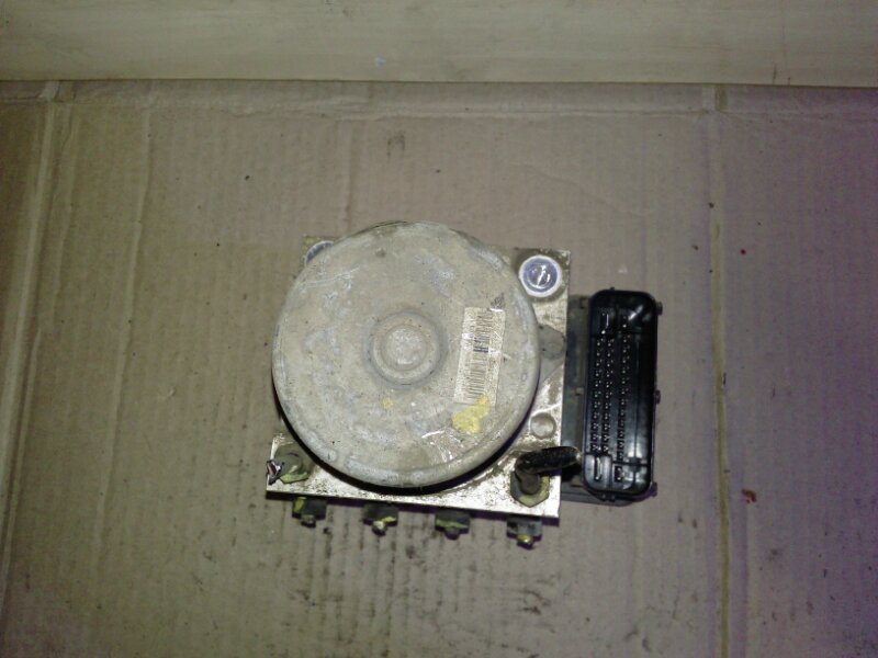 Блок ABS (насос)