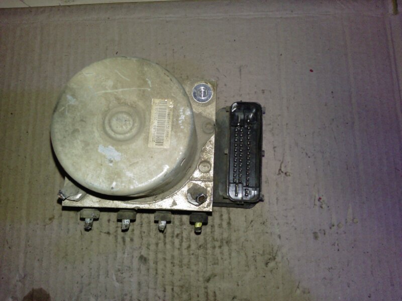 Блок ABS (насос)