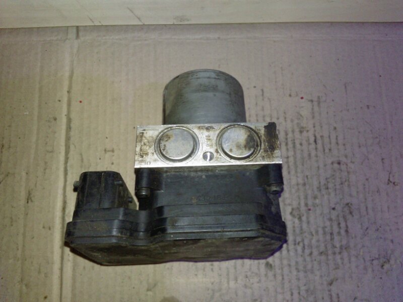 Блок ABS (насос)