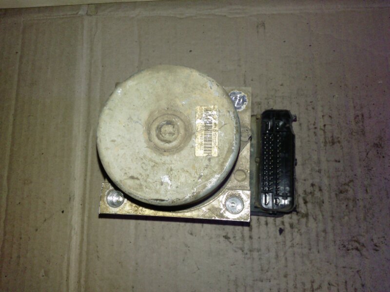 Блок ABS (насос)