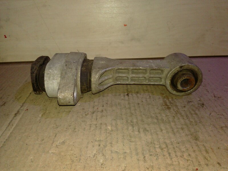 Опора двигателя