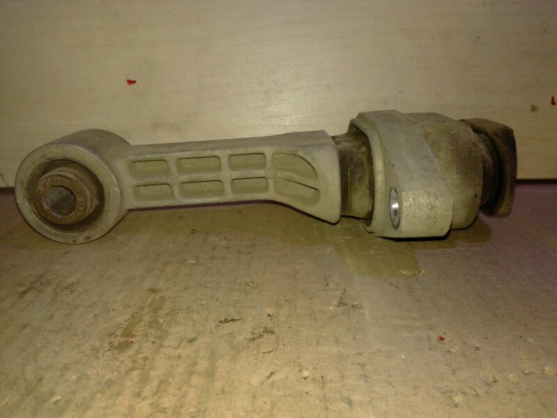 Опора двигателя