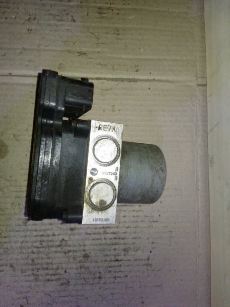 Блок ABS (насос)