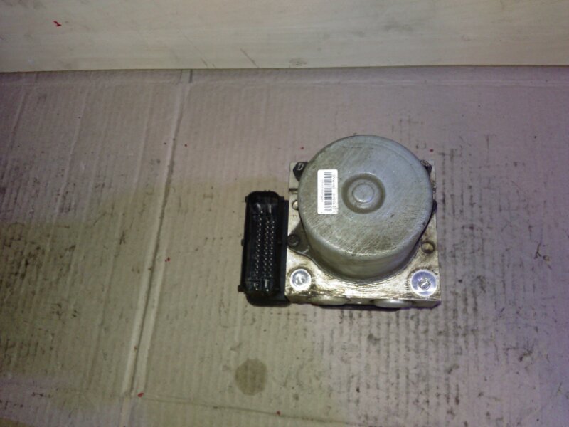 Блок ABS (насос)