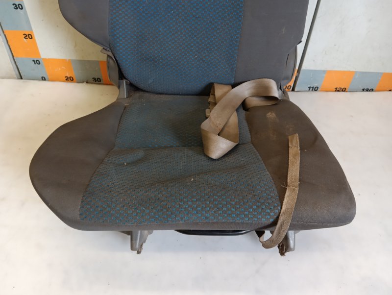 Сиденье салонное