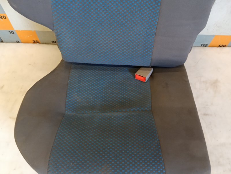 Сиденье салонное