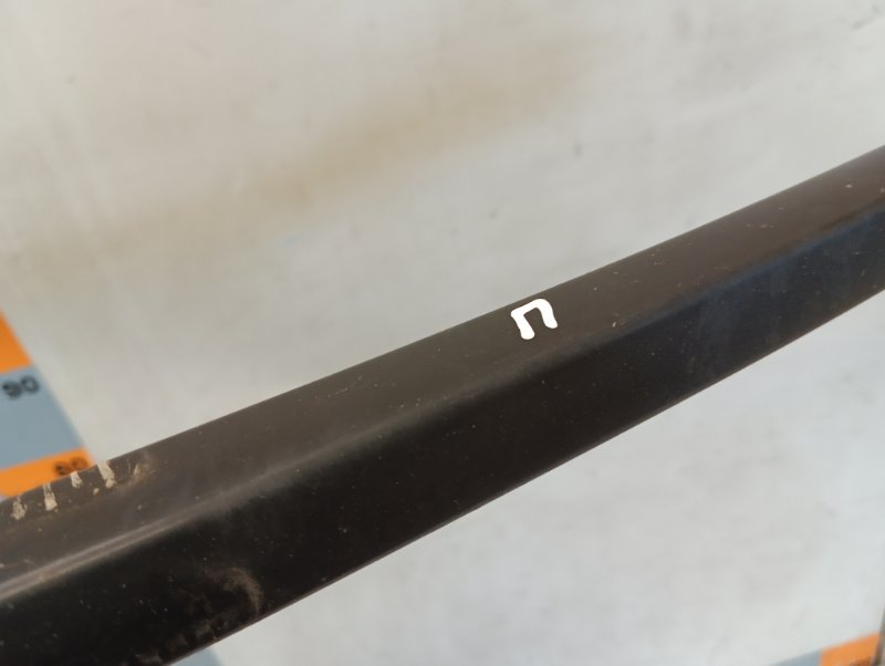 Рейлинг (релинг) правый (планка на крышу)