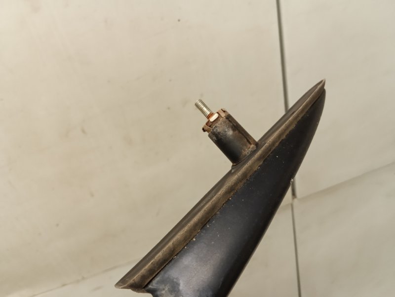 Рейлинг (релинг) левый (планка на крышу)