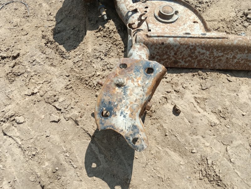 Балка задняя