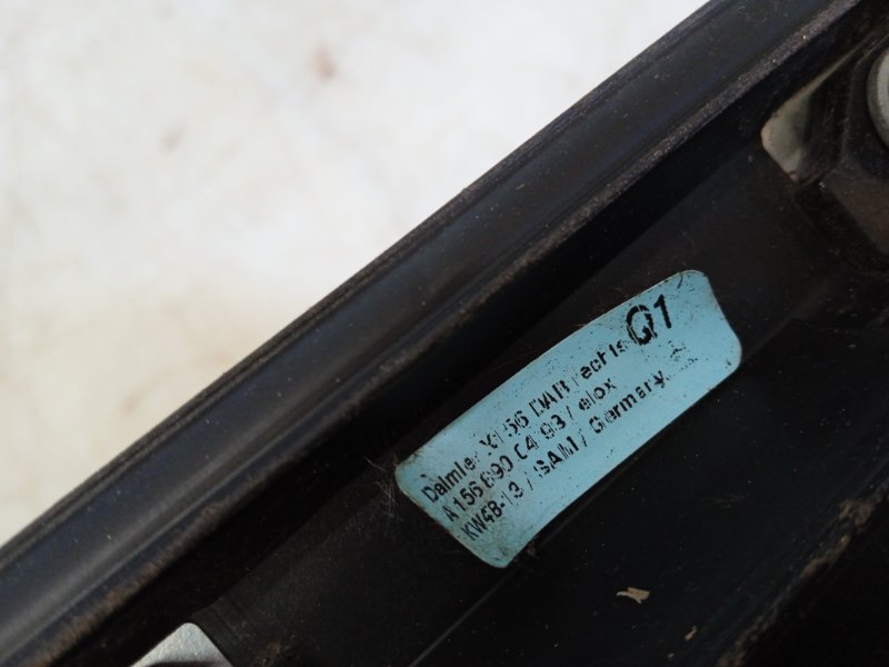 Рейлинг (релинг) правый (планка на крышу)