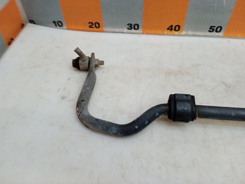 Стабилизатор задний