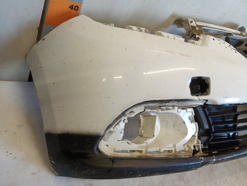 Бампер передний