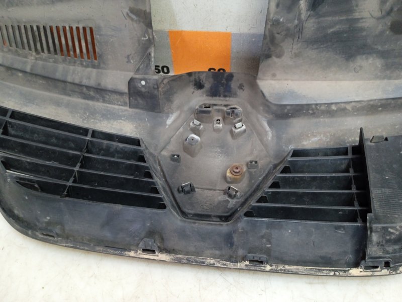 Решетка радиатора