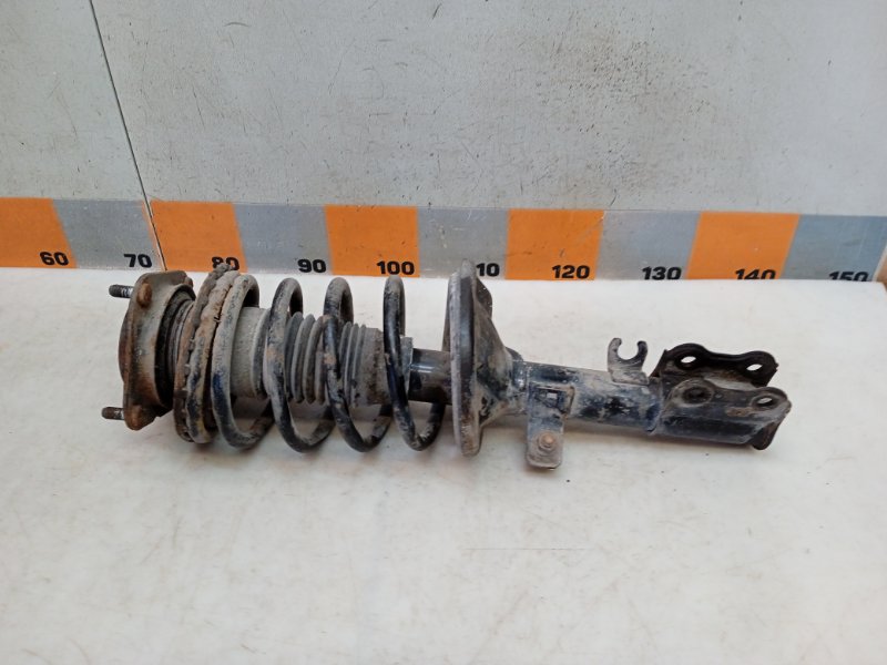 Амортизатор передний