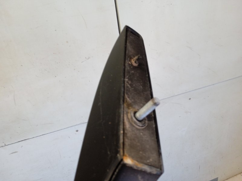 Рейлинг (релинг) правый (планка на крышу)