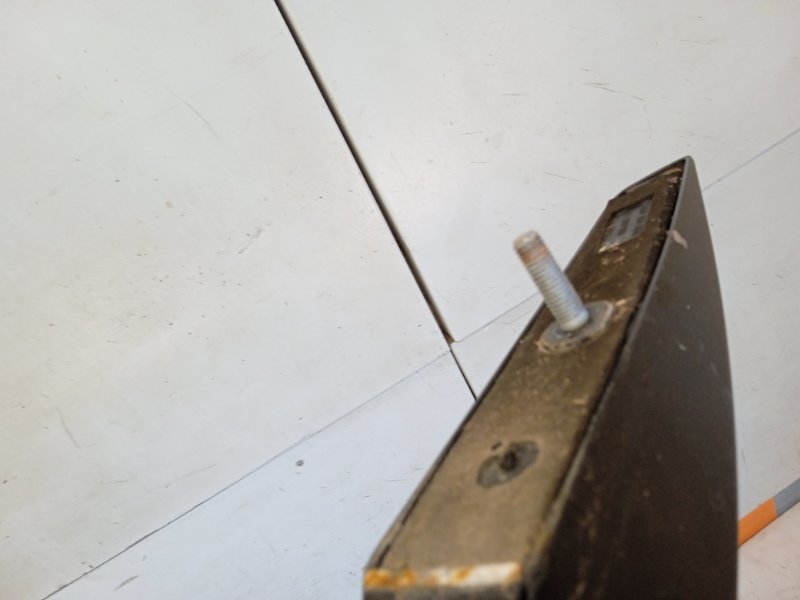 Рейлинг (релинг) правый (планка на крышу)