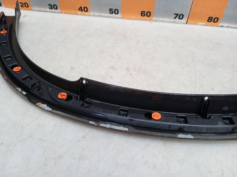 Накладка заднего крыла левого