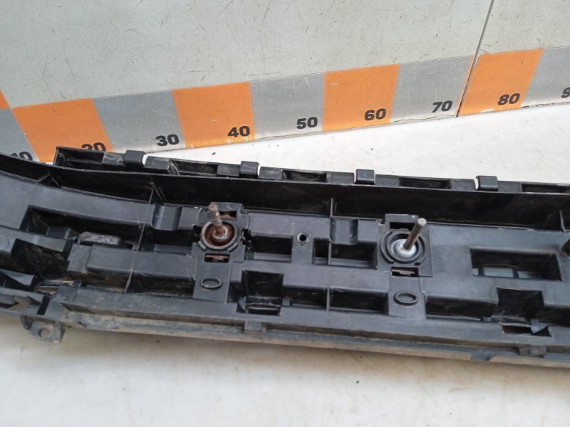 Усилитель заднего бампера